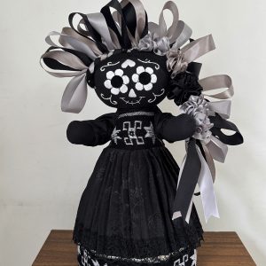 Muñeca Catrina Lele More
